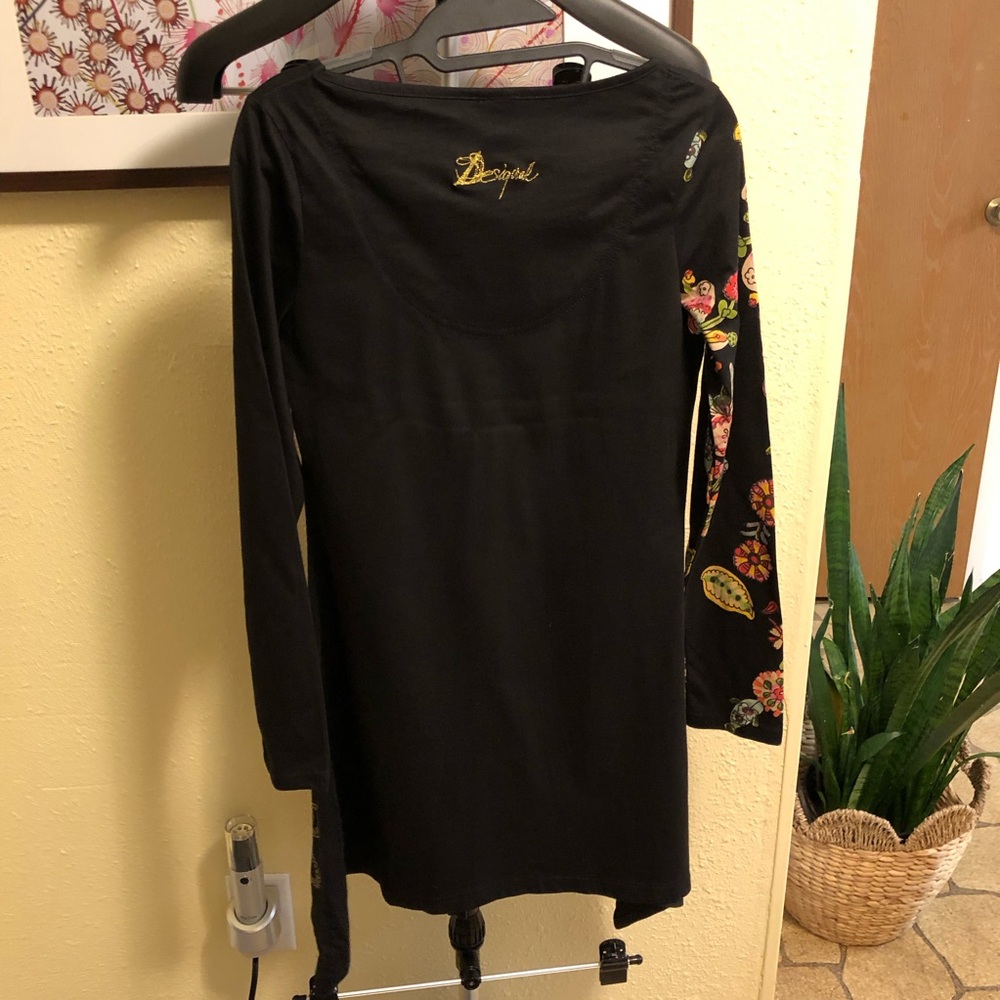 Desigual Dress Black Long Sleeved with Red Satin Applique Flowers Cotton M - Picture 7 of 13